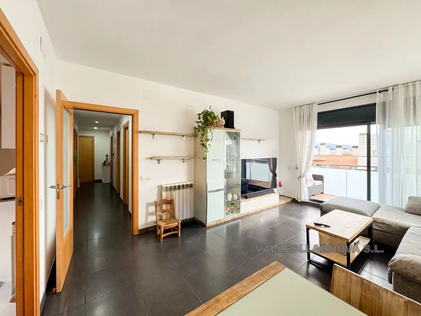 Vista exterior de Piso en venta en Parets del Vallès con Calefacción, Terraza y Trastero