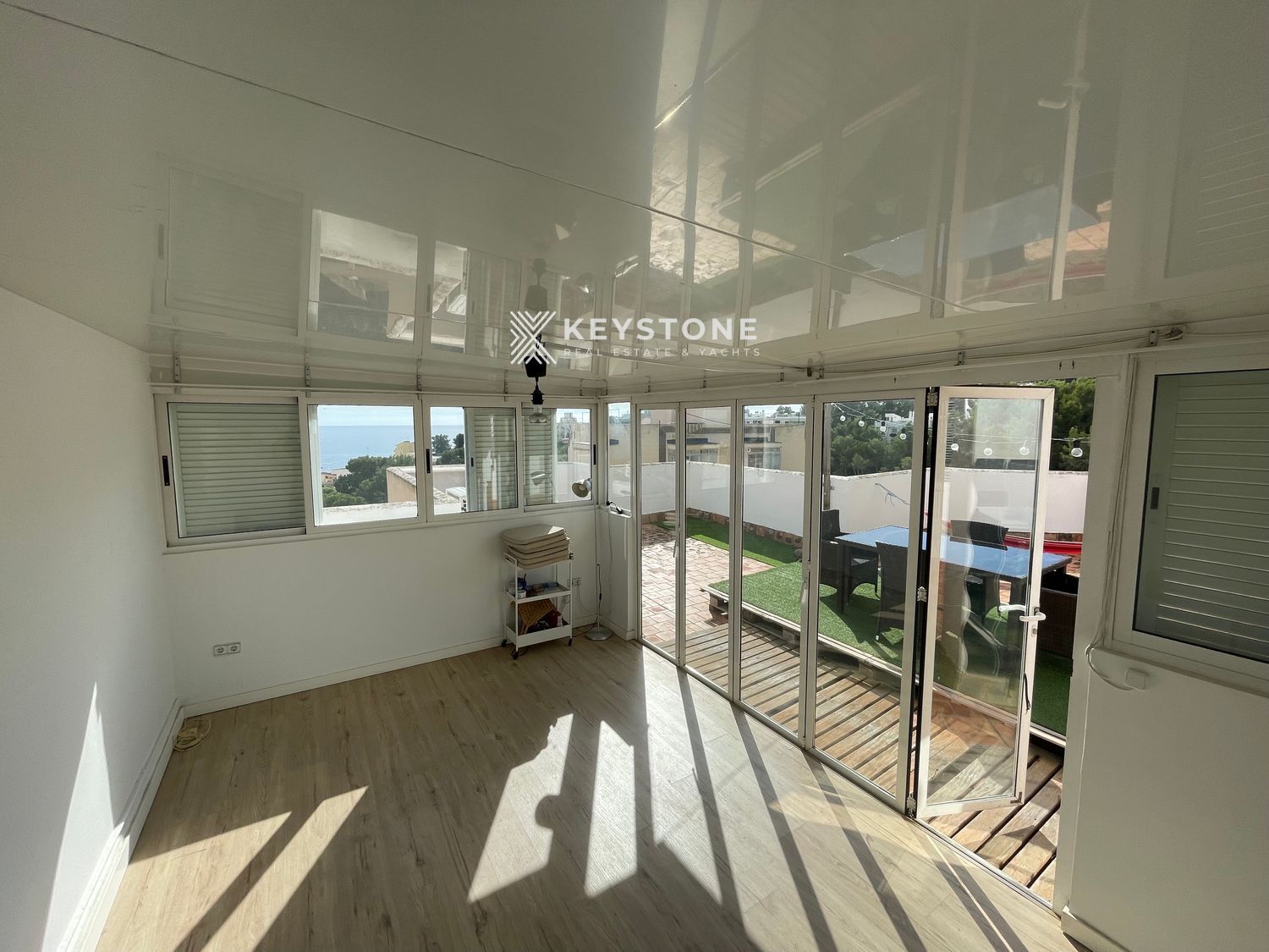 Vista exterior de Àtic de lloguer en  Palma de Mallorca amb Aire condicionat, Terrassa i Traster