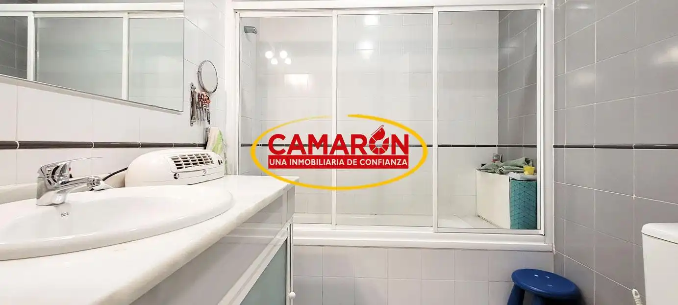 Baño de Casa adosada en venta en Coria del Río con Aire acondicionado