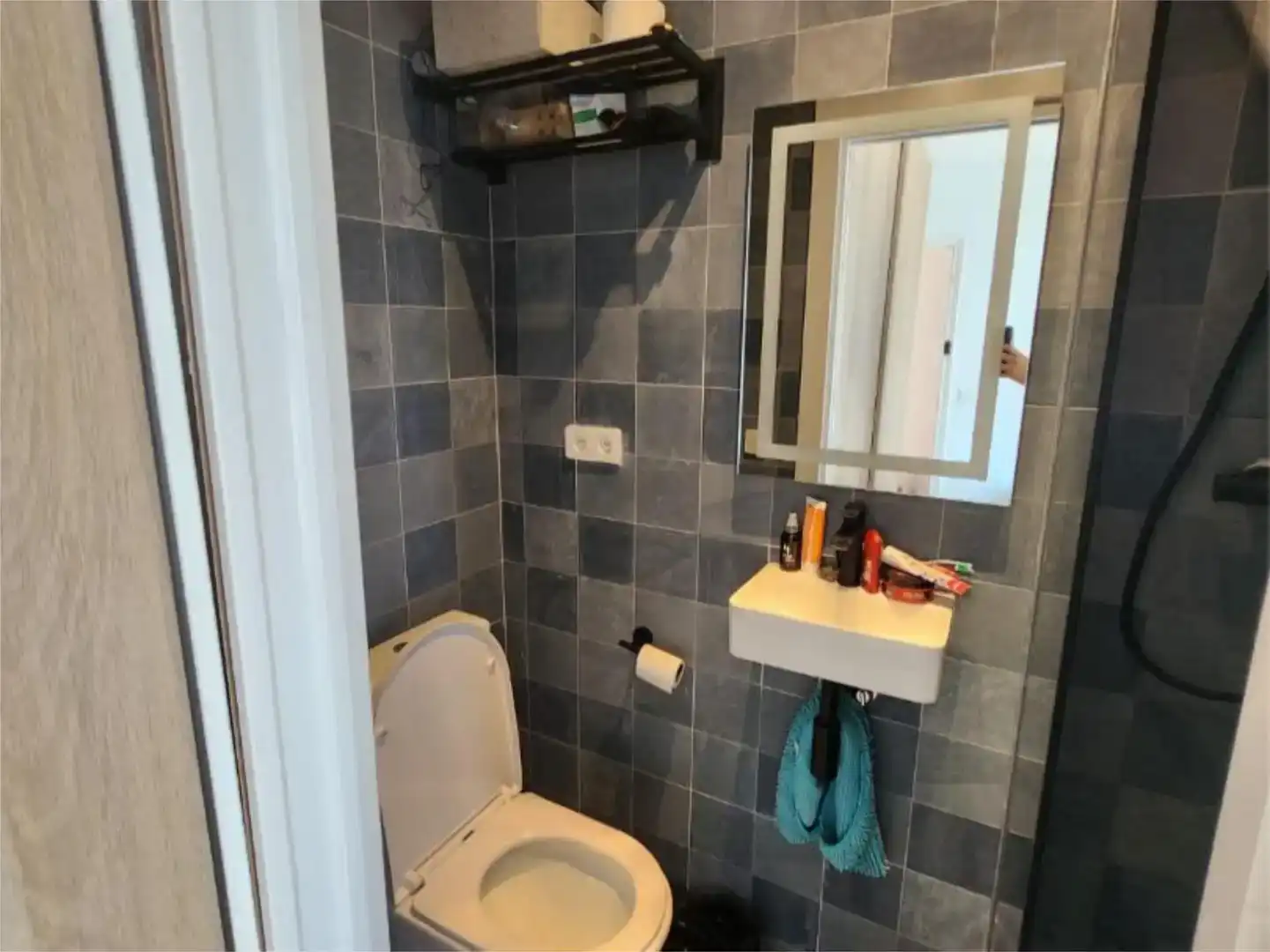 Bany de Pis en venda en Estepona amb Aire condicionat, Jardí privat i Parquet