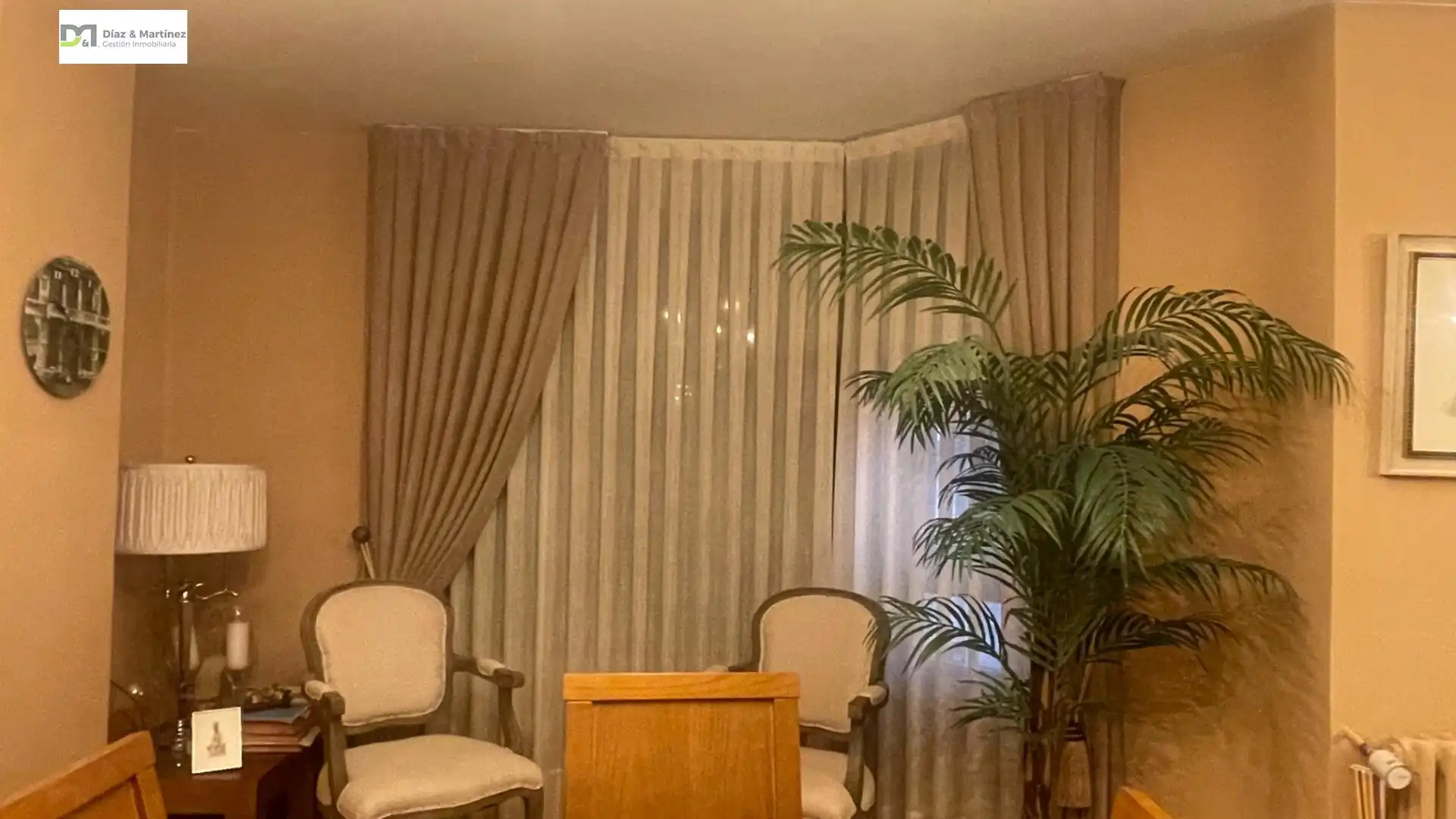 Sala de estar de Piso en venta en San Claudio - La Chantría