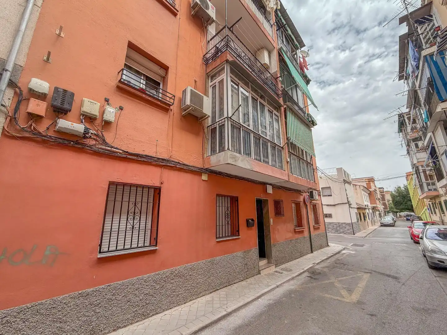 Vista exterior de Piso en venta en Granada con Aire acondicionado, Calefacción y Terraza