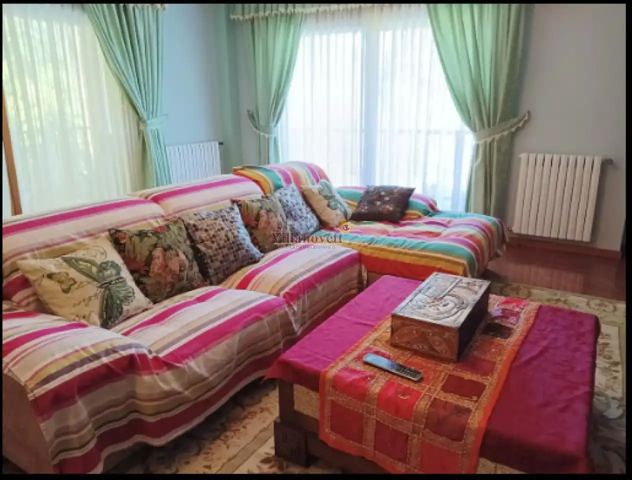 Wohnzimmer von Country house zum Verkauf in Gondomar mit Heizung, Privatgarten und Parkett