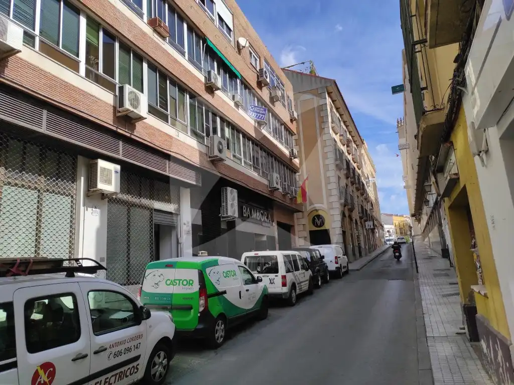 Oficina de alquiler en C. Obispo San Juan de Ribera, 9, Casco Antiguo