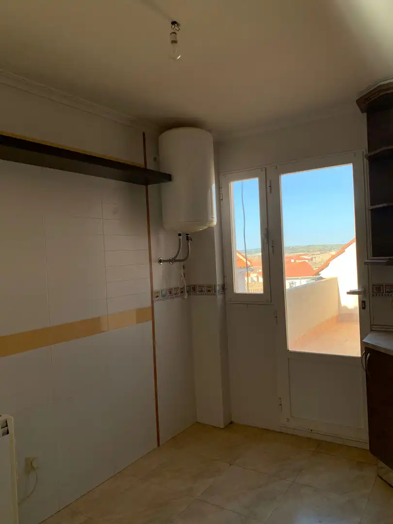 Habitación de Ático en venta en San Clemente con Aire acondicionado, Calefacción y Terraza
