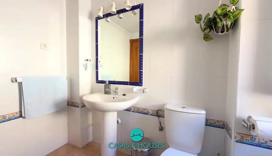 Bathroom of Detached homes for sale in La Manga del Mar Menor  with Air Conditioner, Heating and Private garden