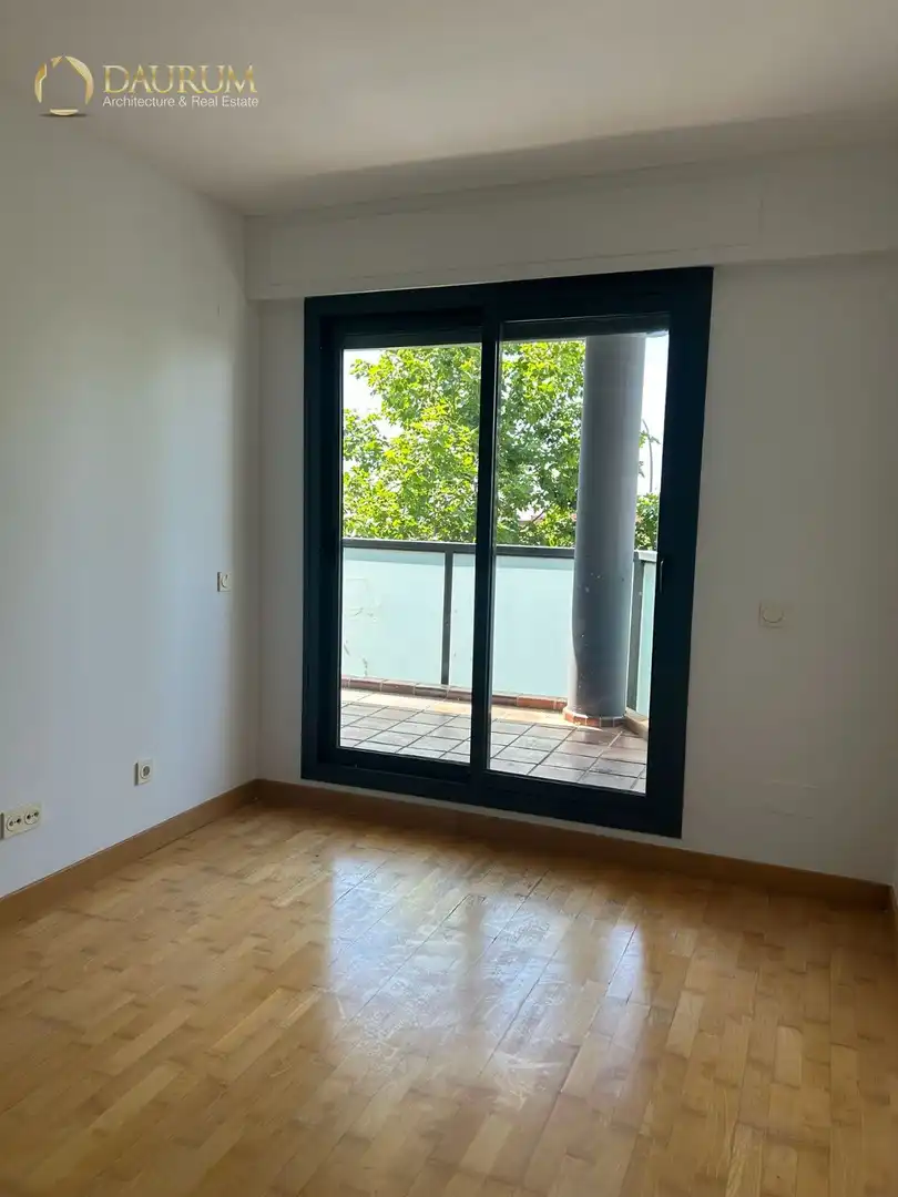 Balcony of Attic for sale in Alcorcón  with Air Conditioner, Heating and Terrace