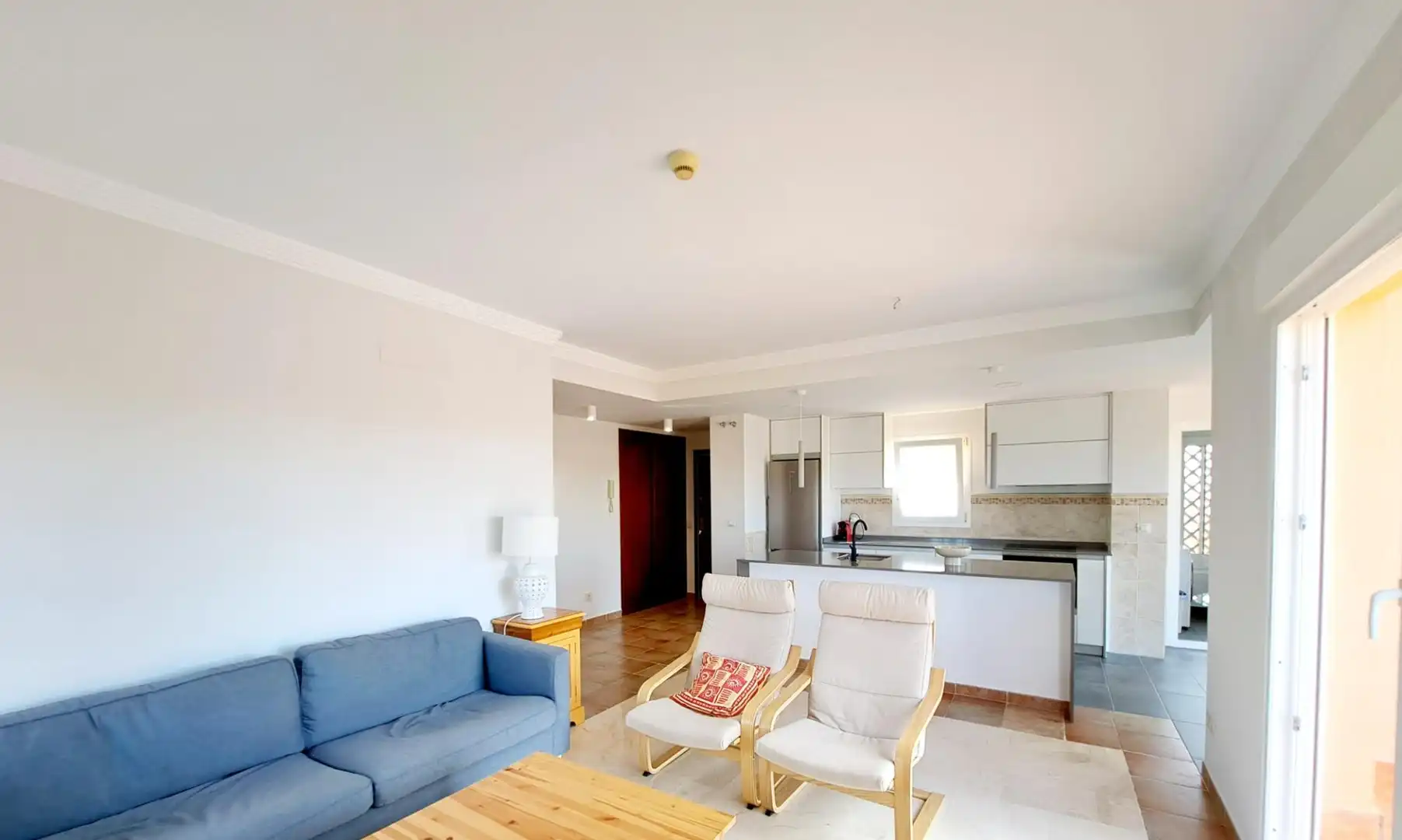 Sala de estar de Ático en venta en Ayamonte con Terraza y Piscina comunitaria