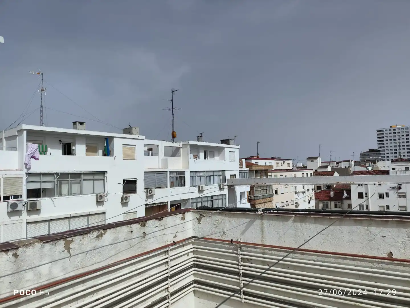 Vista exterior de Piso de alquiler en Zaragoza con Calefacción, Parquet y Amueblado