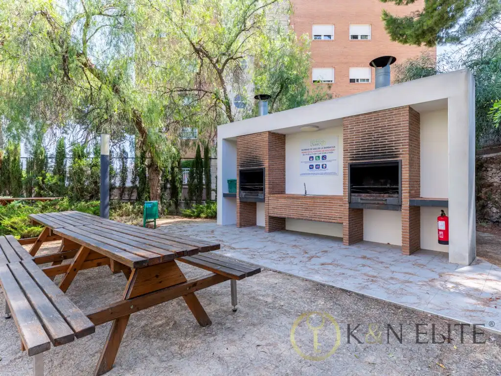 Terraza de Ático en venta en Alicante / Alacant con Aire acondicionado, Jardín privado y Terraza