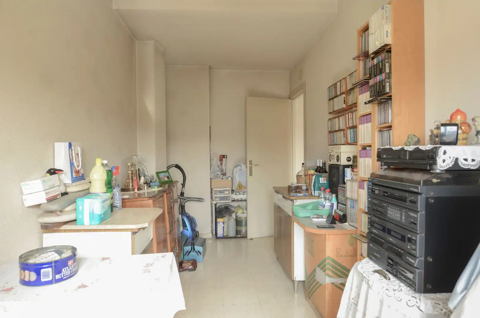 Kitchen of Flat for sale in Madrid  with Heating