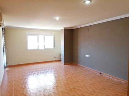 Living room of Flat for sale in Sagunto / Sagunt  with Air Conditioner and Balcony