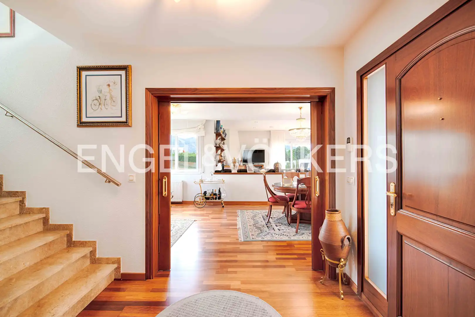 Villa mit Pool zum Verkauf in Carrer del Cadí, imagen 16