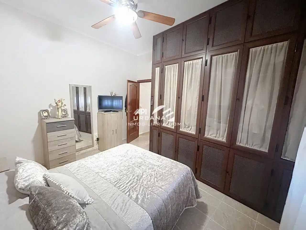 Bedroom of Flat for sale in Lucena  with Air Conditioner