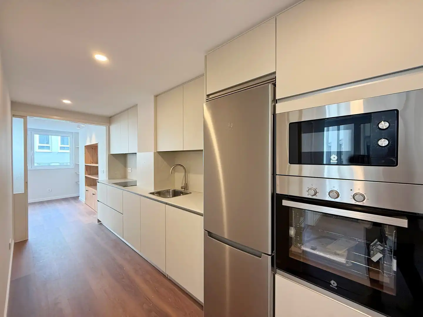 Cocina de Piso de alquiler en Centro - Juan Flórez - Plaza Pontevedra