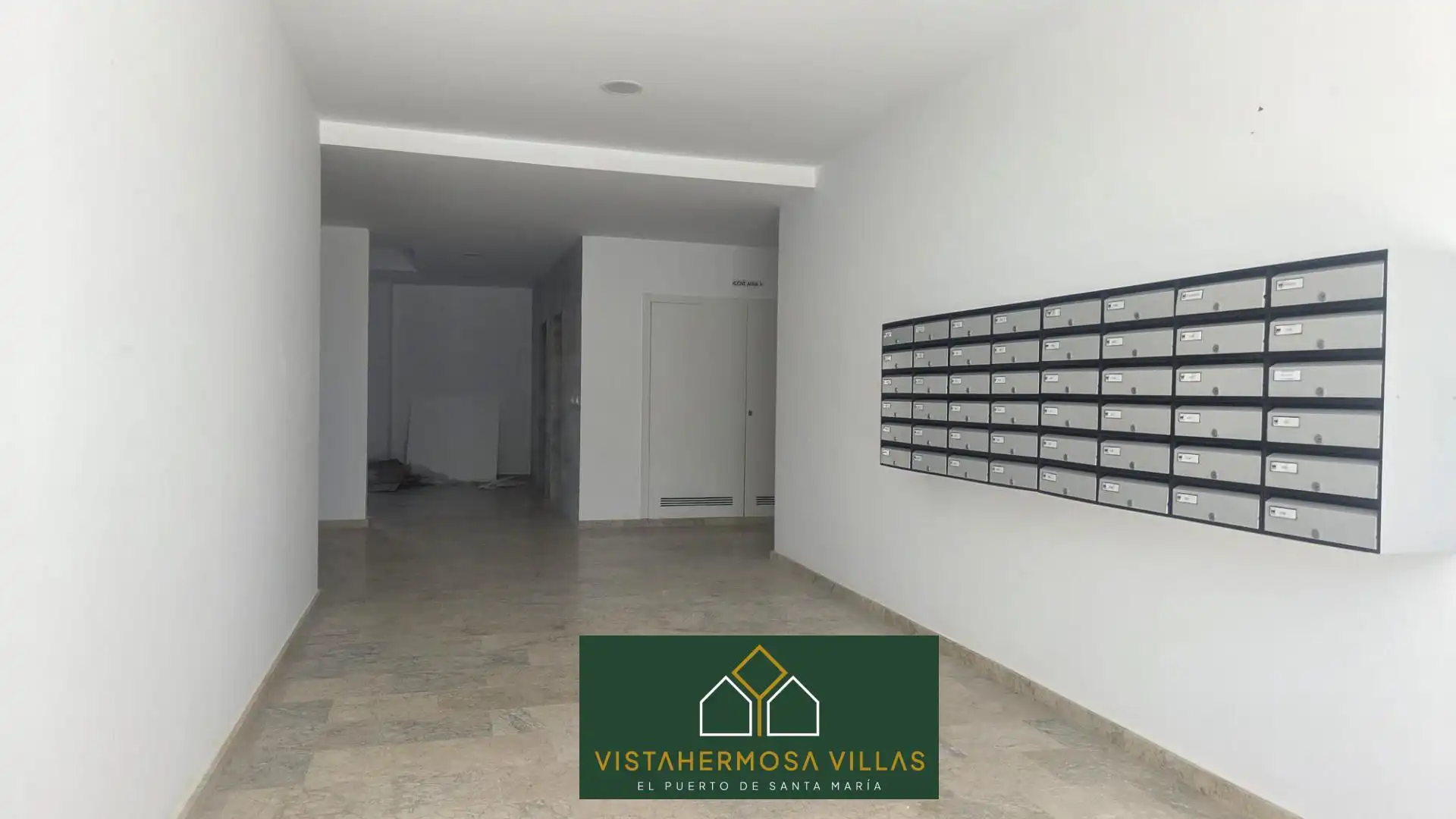 Piso en venta en El Puerto de Santa María con Terraza y Piscina comunitaria