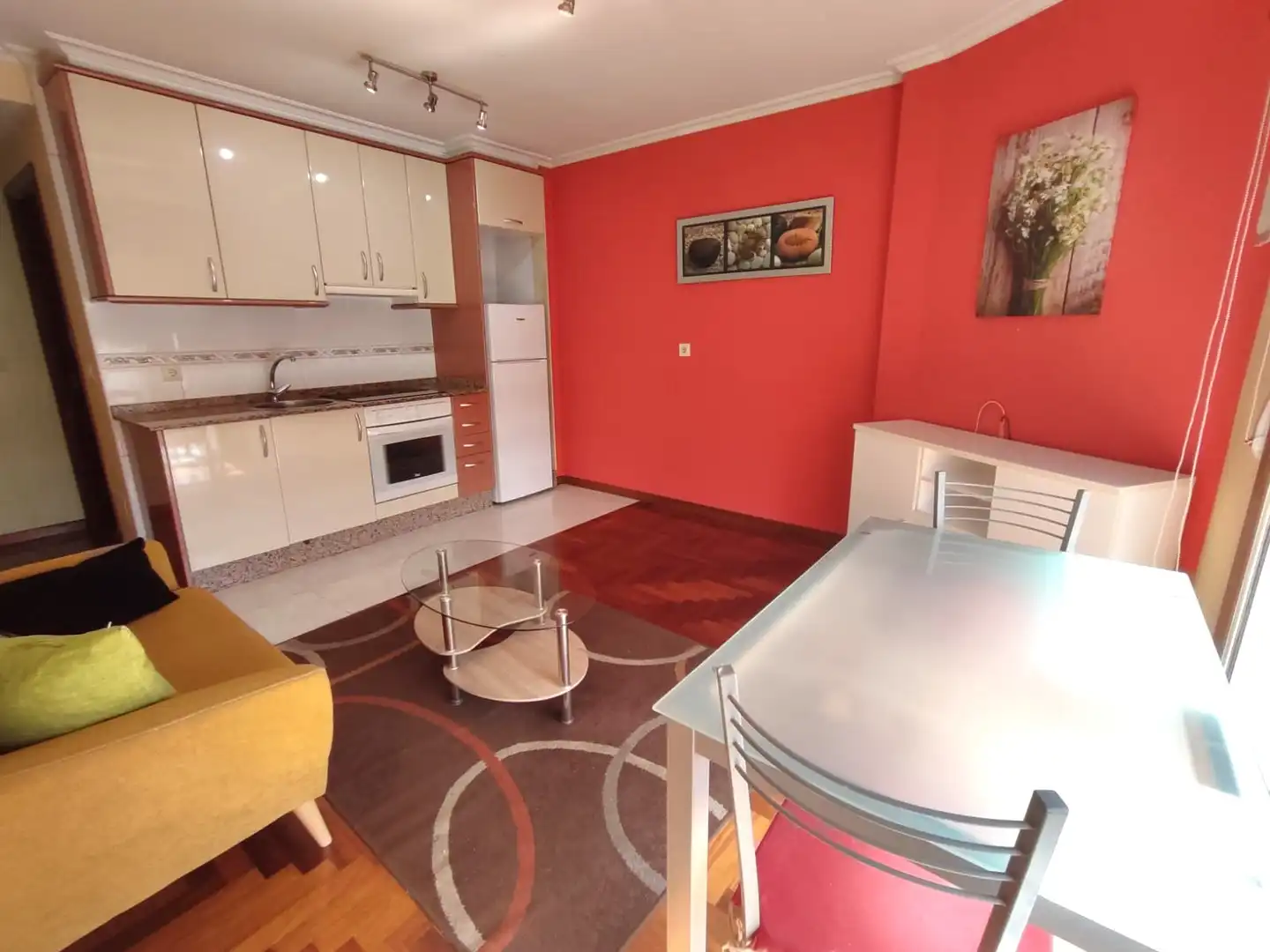 Apartamento de alquiler en Rúa Pardillo, Casablanca - Calvario