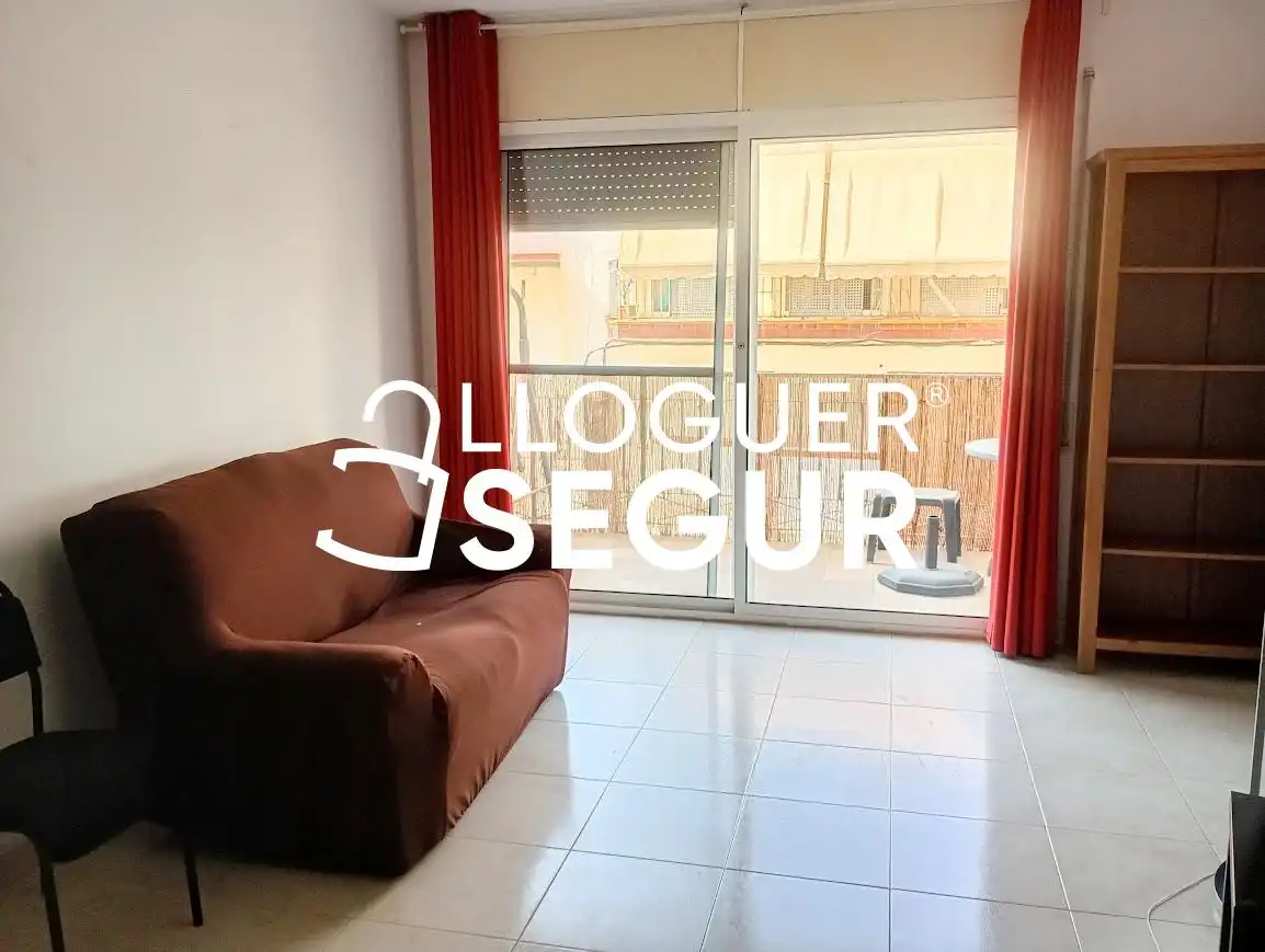 Sala d'estar de Pis de lloguer en Sitges amb Terrassa