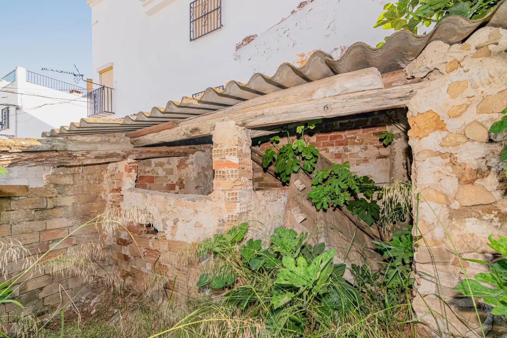 Vista exterior de Finca rústica en venda en Iznájar
