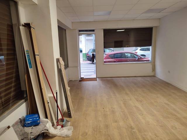 Local comercial en Alquiler en Santa Marina