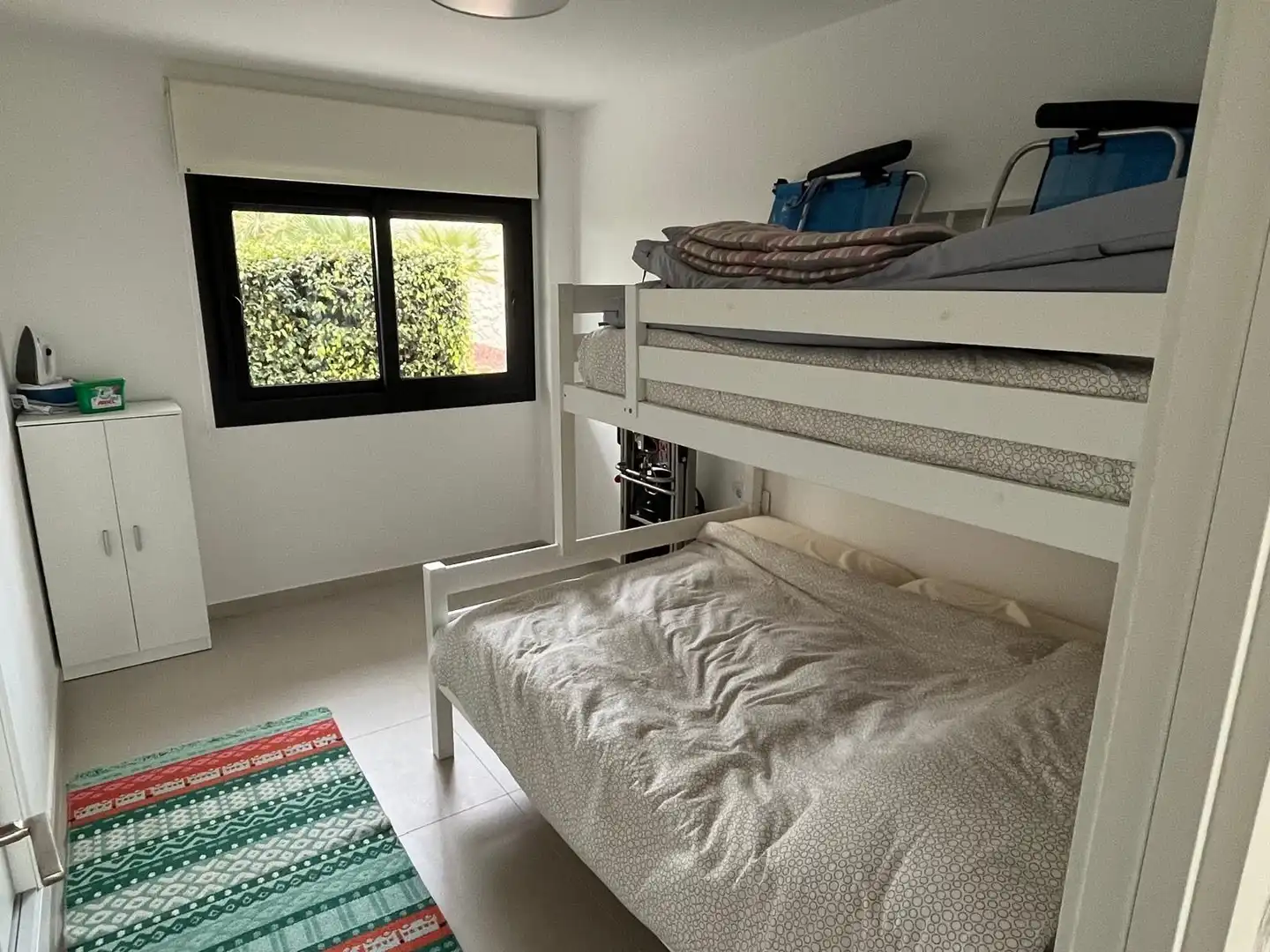 Schlafzimmer von Wohnung zum Verkauf in Pilar de la Horadada mit Klimaanlage, Heizung und Privatgarten