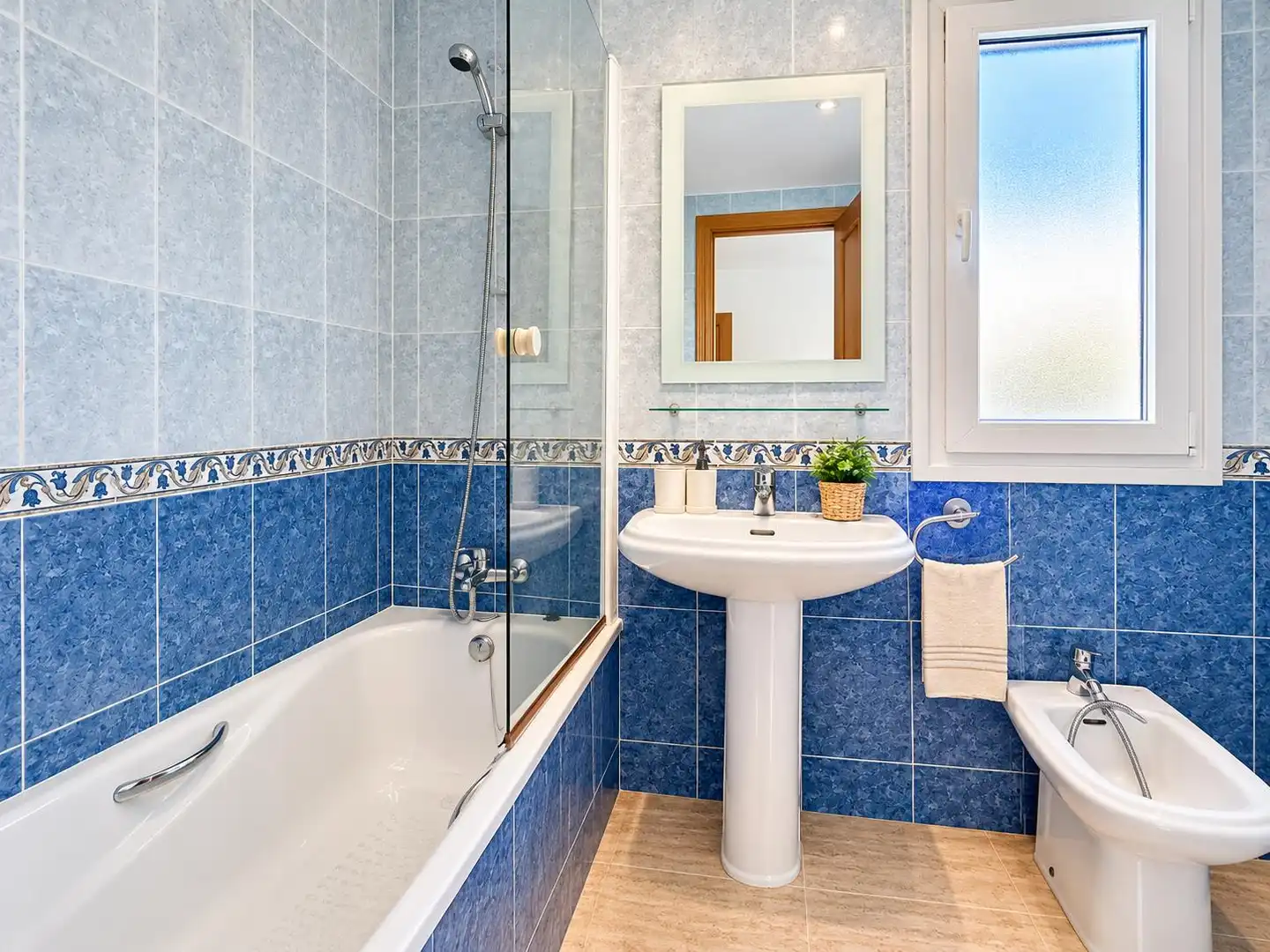 Bathroom of Apartments for sale in Puerto