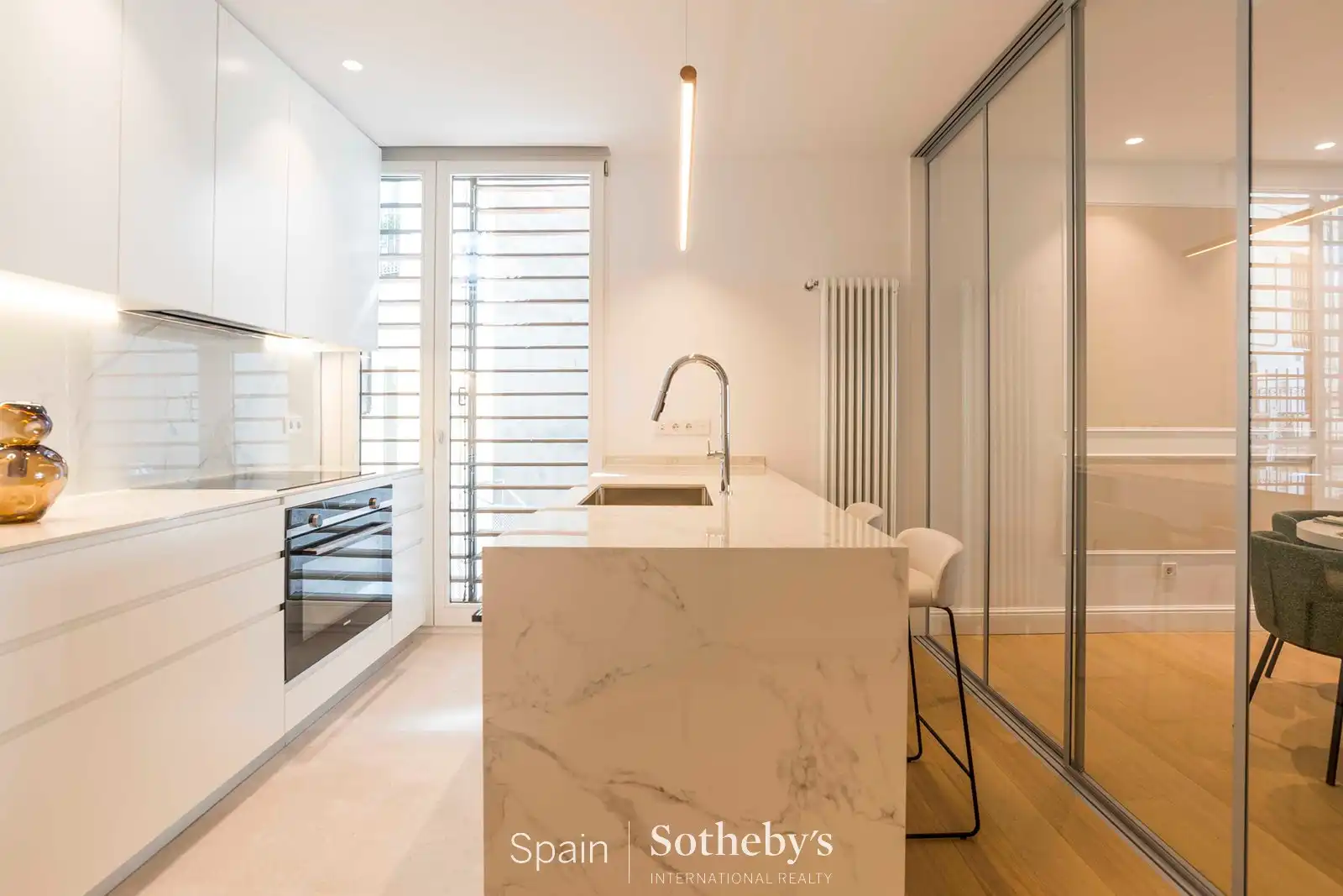 Cocina de Apartamento en venta en Madrid con Aire acondicionado, Calefacción y Terraza