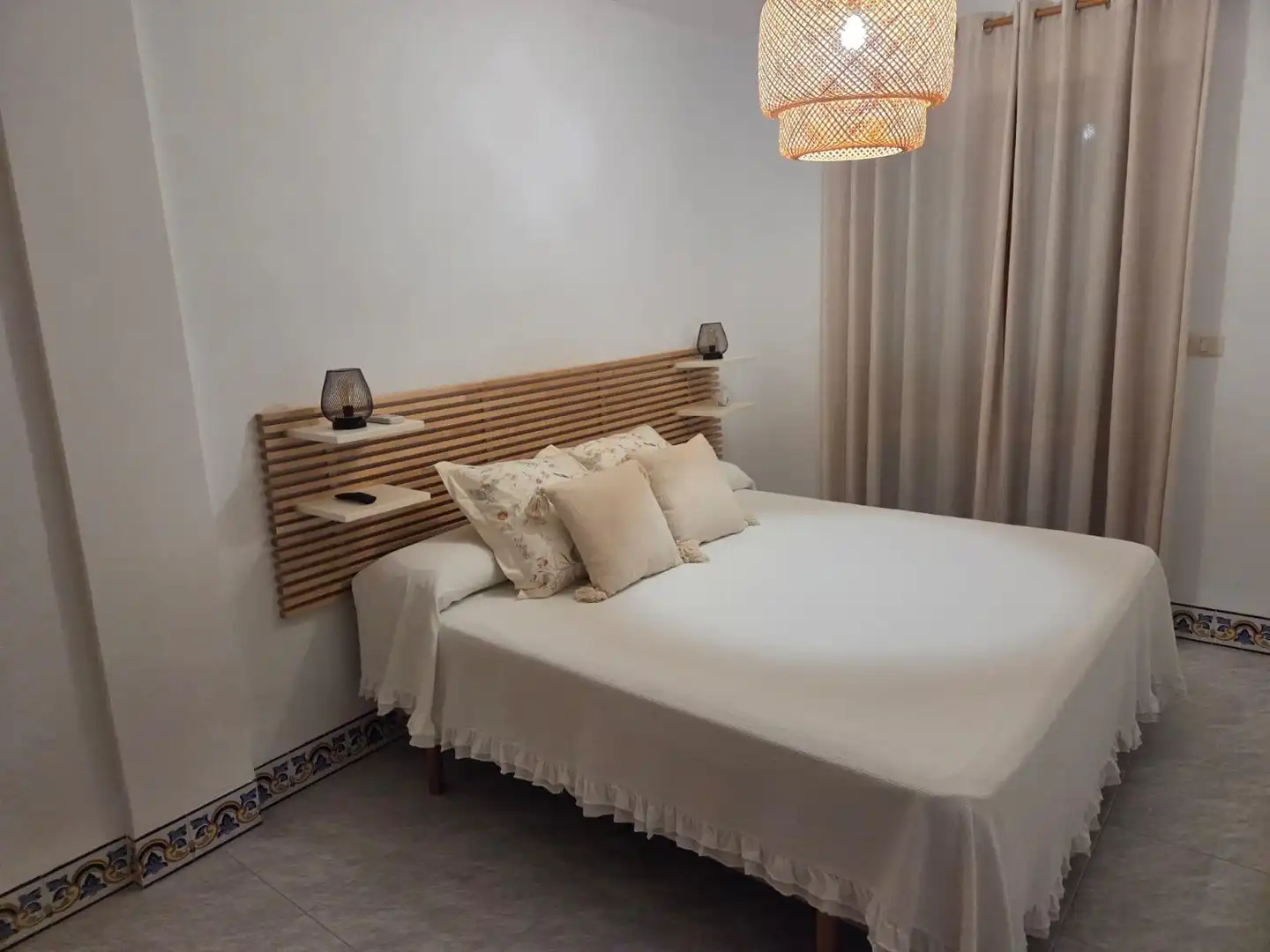 Habitación de Casa adosada en venta en Sueca con Aire acondicionado, Terraza y Amueblado