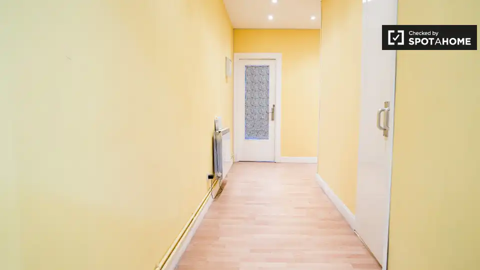 Flat for share in Bilbao   with Air Conditioner, Heating and Terrace
