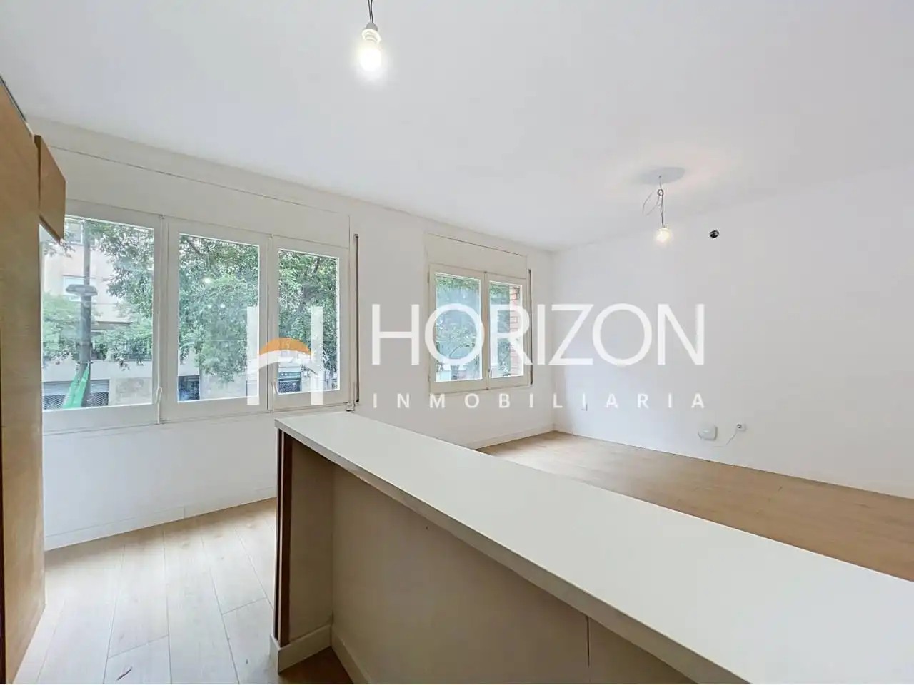 Habitación de Piso en venta en Barcelona con Parquet, Trastero y Amueblado