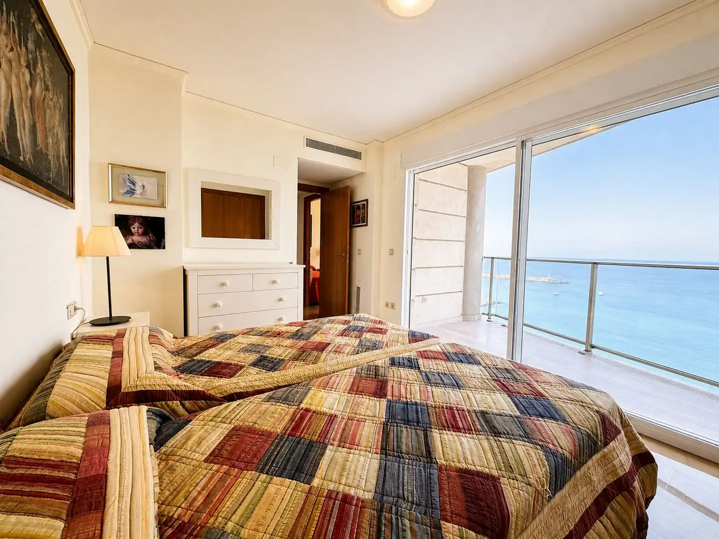 Habitación de Apartamento en venta en Calpe / Calp con Aire acondicionado, Calefacción y Jardín privado
