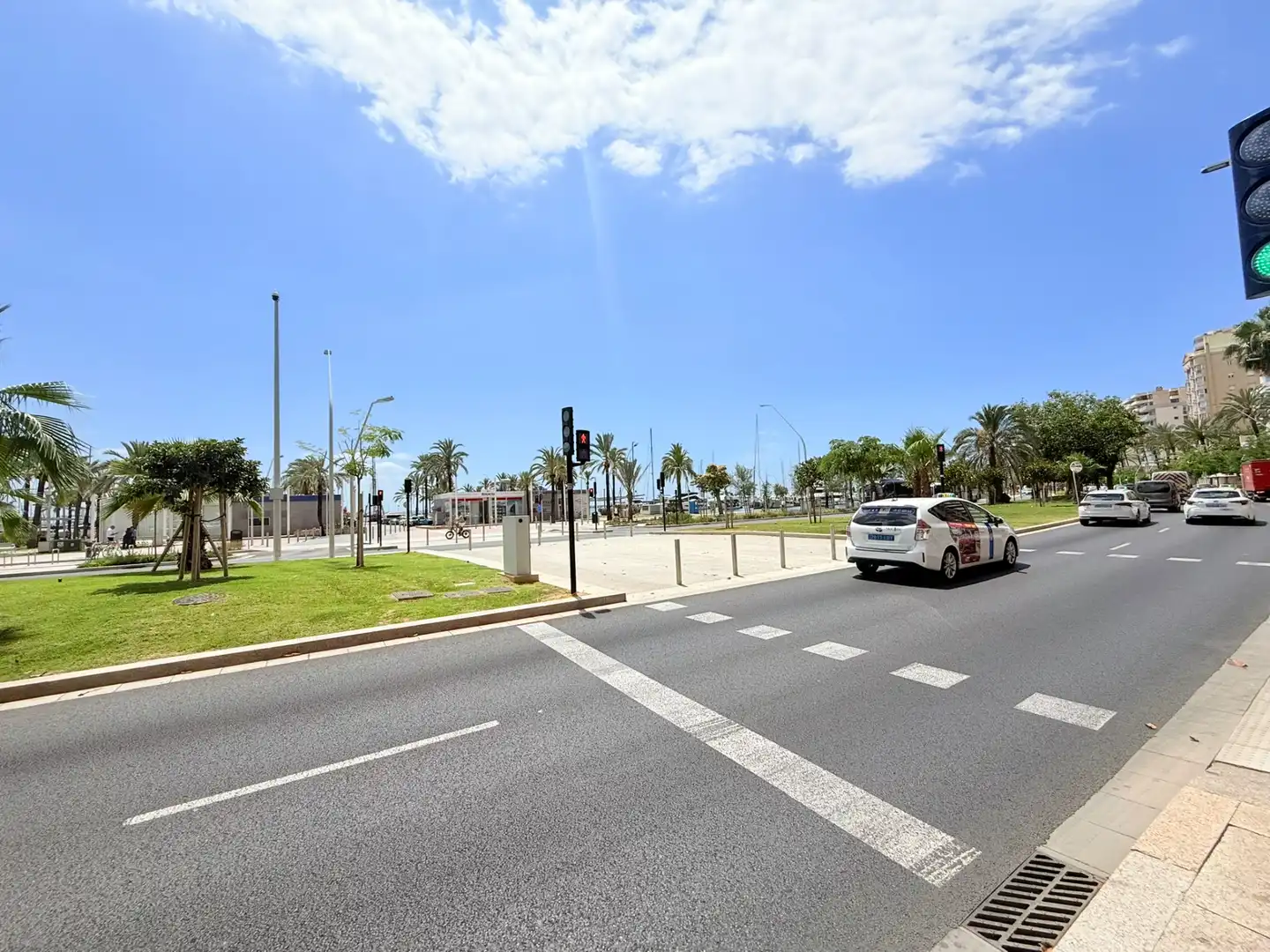 Local comercial en traspaso en Passeig Marítim, imagen 42