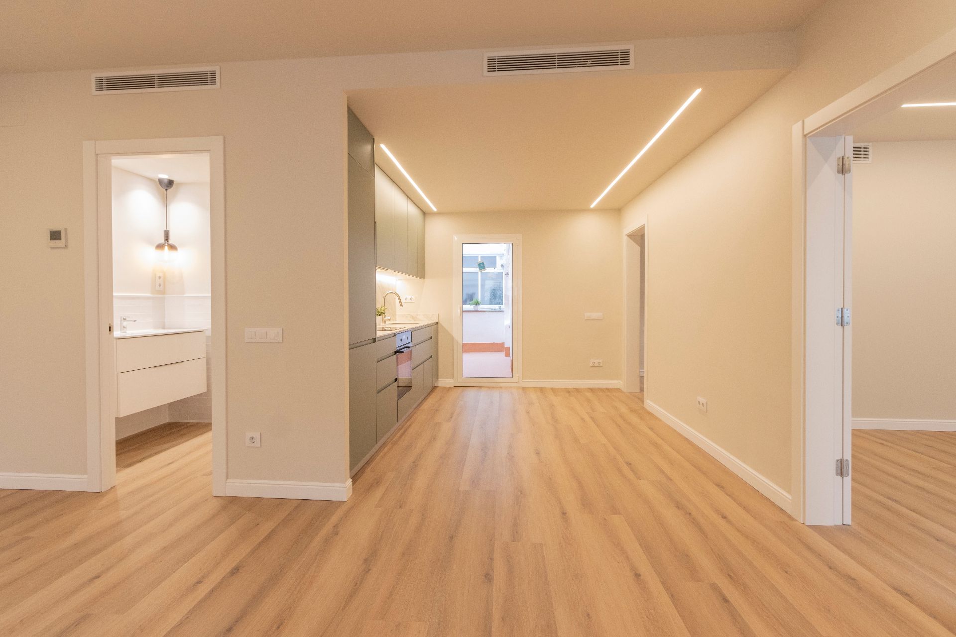 Pis en venda en  Barcelona Capital amb Aire condicionat, Calefacció i Parquet