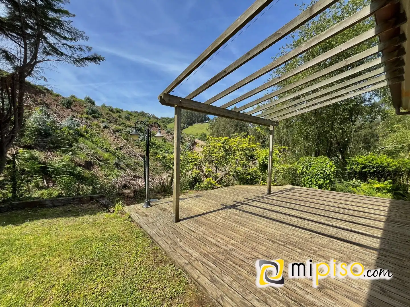 Terraza de Casa o chalet en venta en Limpias con Jardín privado