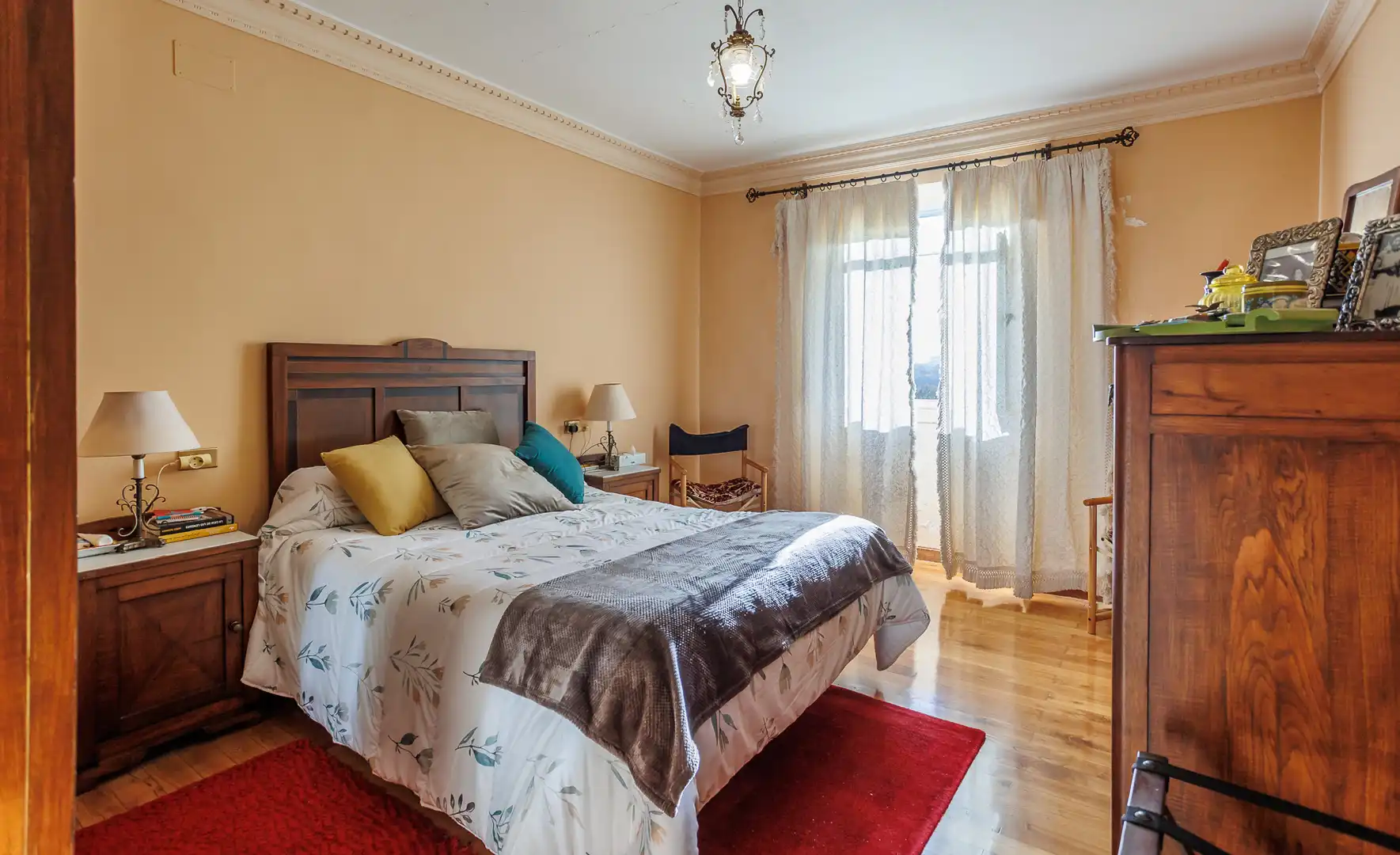 Habitación de Casa o chalet en venta en Lugo con Jardín privado, Terraza y Amueblado