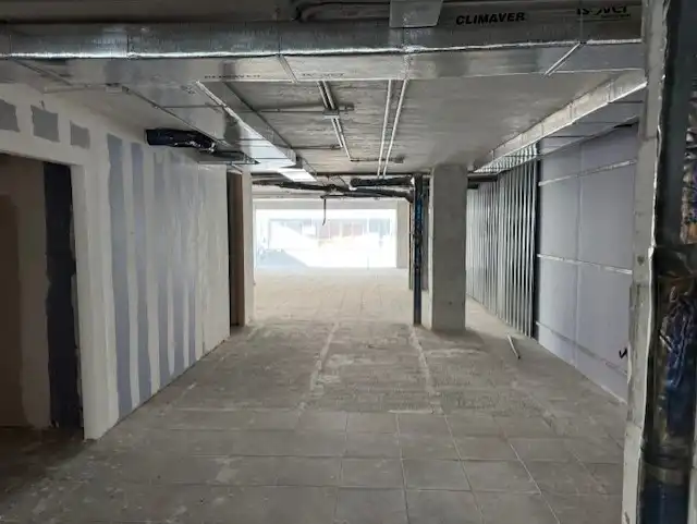 Oficina amb ascensor en venda a Avenida Teodomiro, imagen 4
