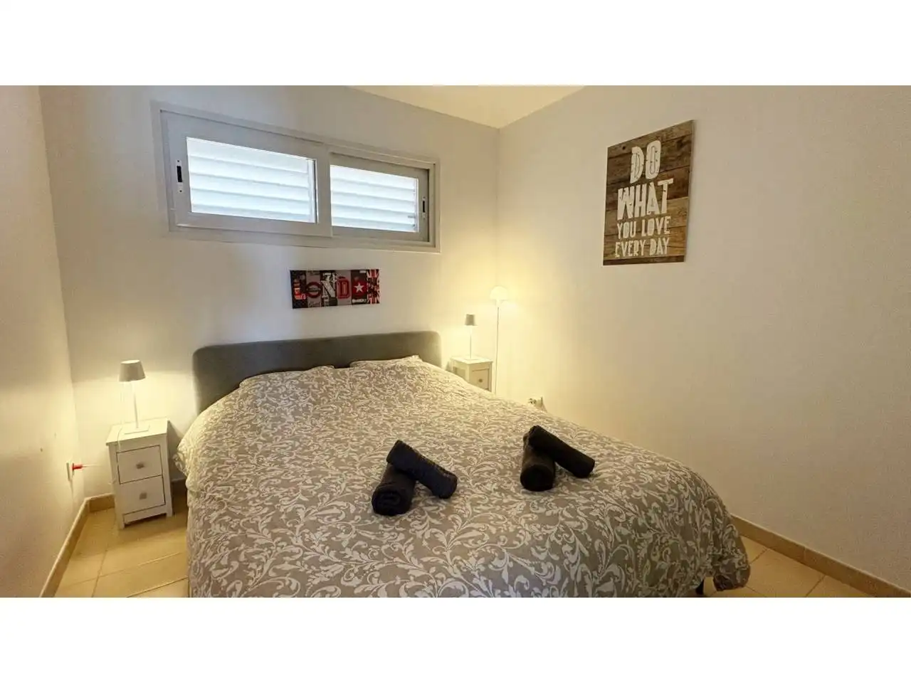 Dormitori de Pis en venda en Lloret de Mar amb Aire condicionat, Calefacció i Moblat