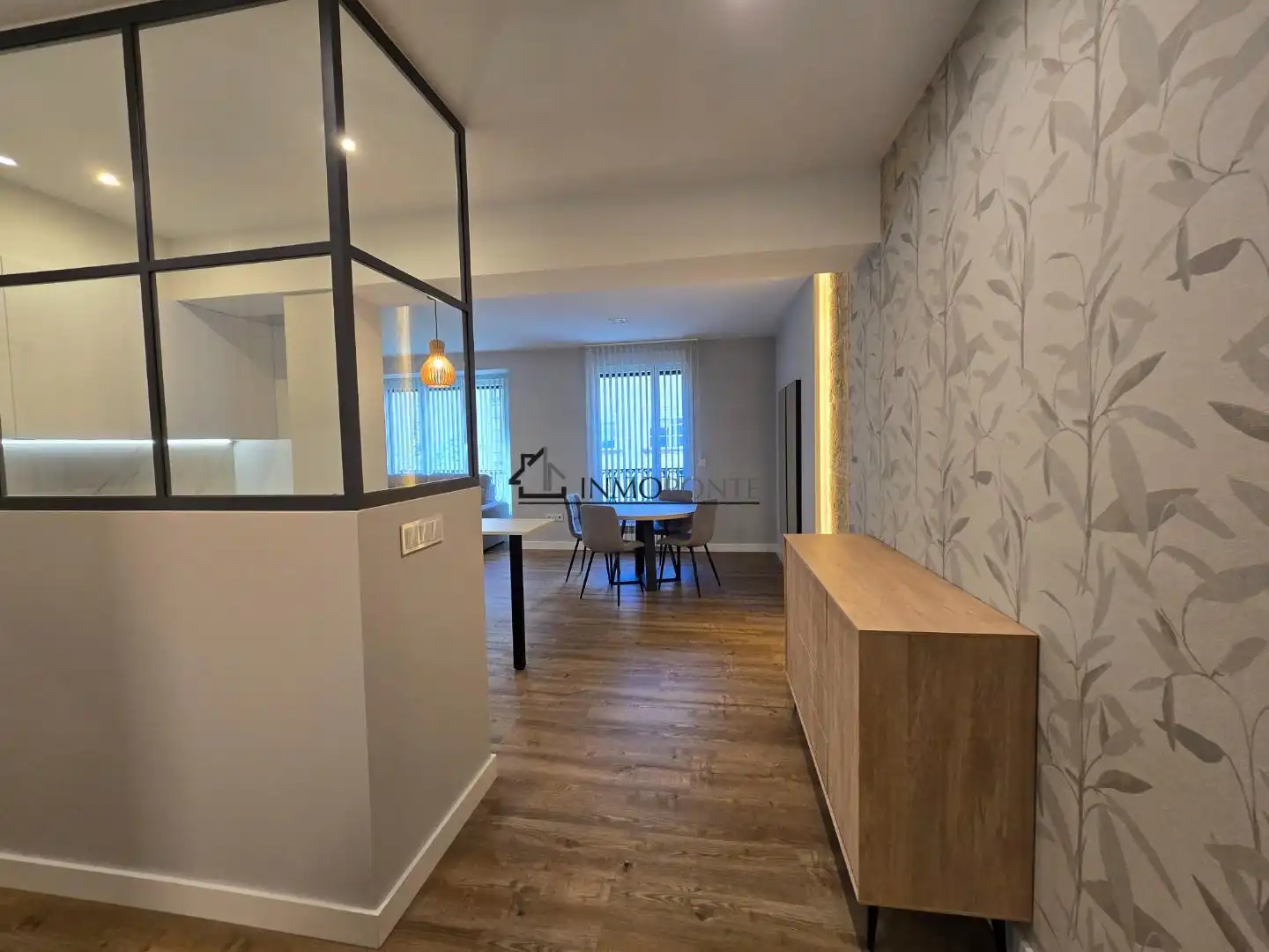 Flat for rent in Pontevedra Capital 