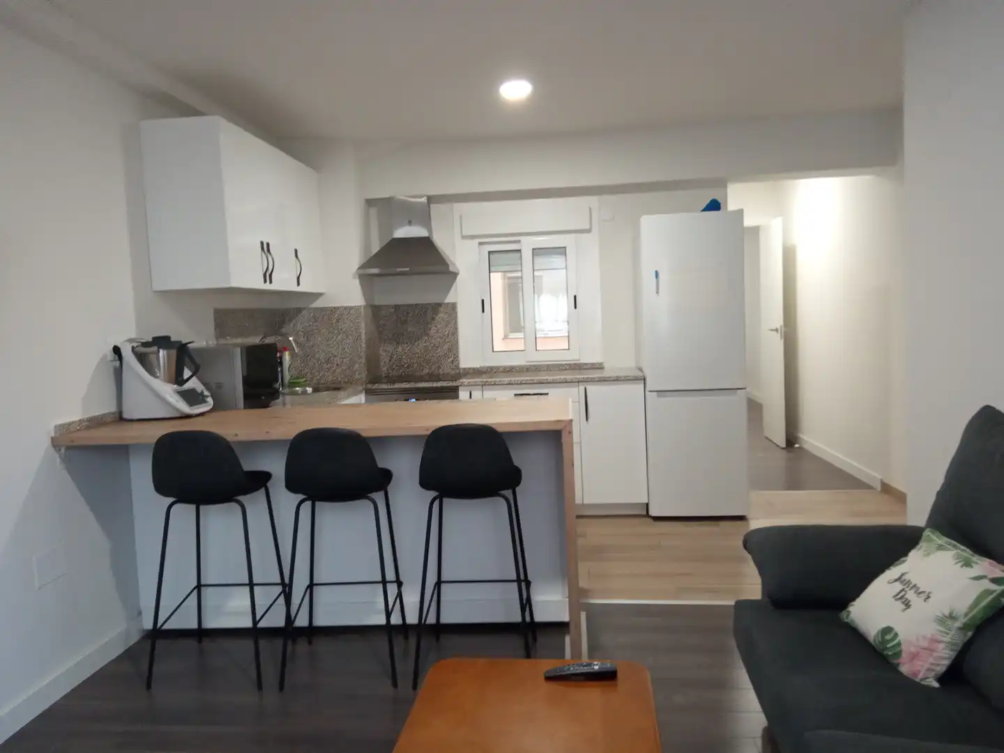 Kitchen of Flat for rent in Ourense Capital   with Heating, Terrace and Furnished