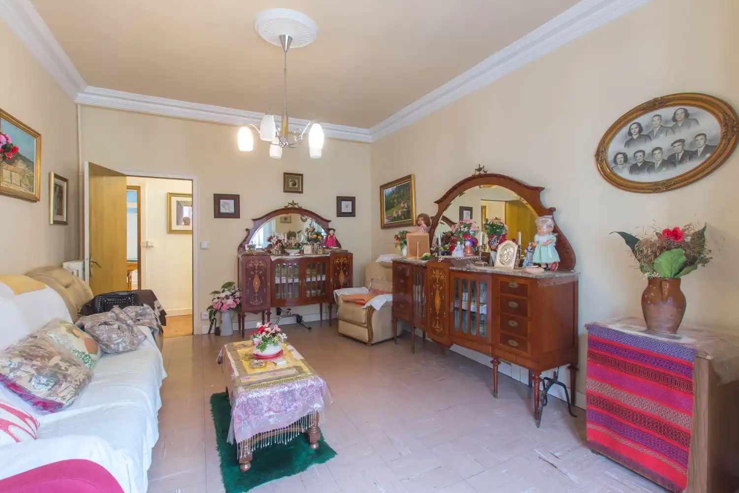 Living room of Flat for sale in  Pamplona / Iruña  with Heating and Balcony