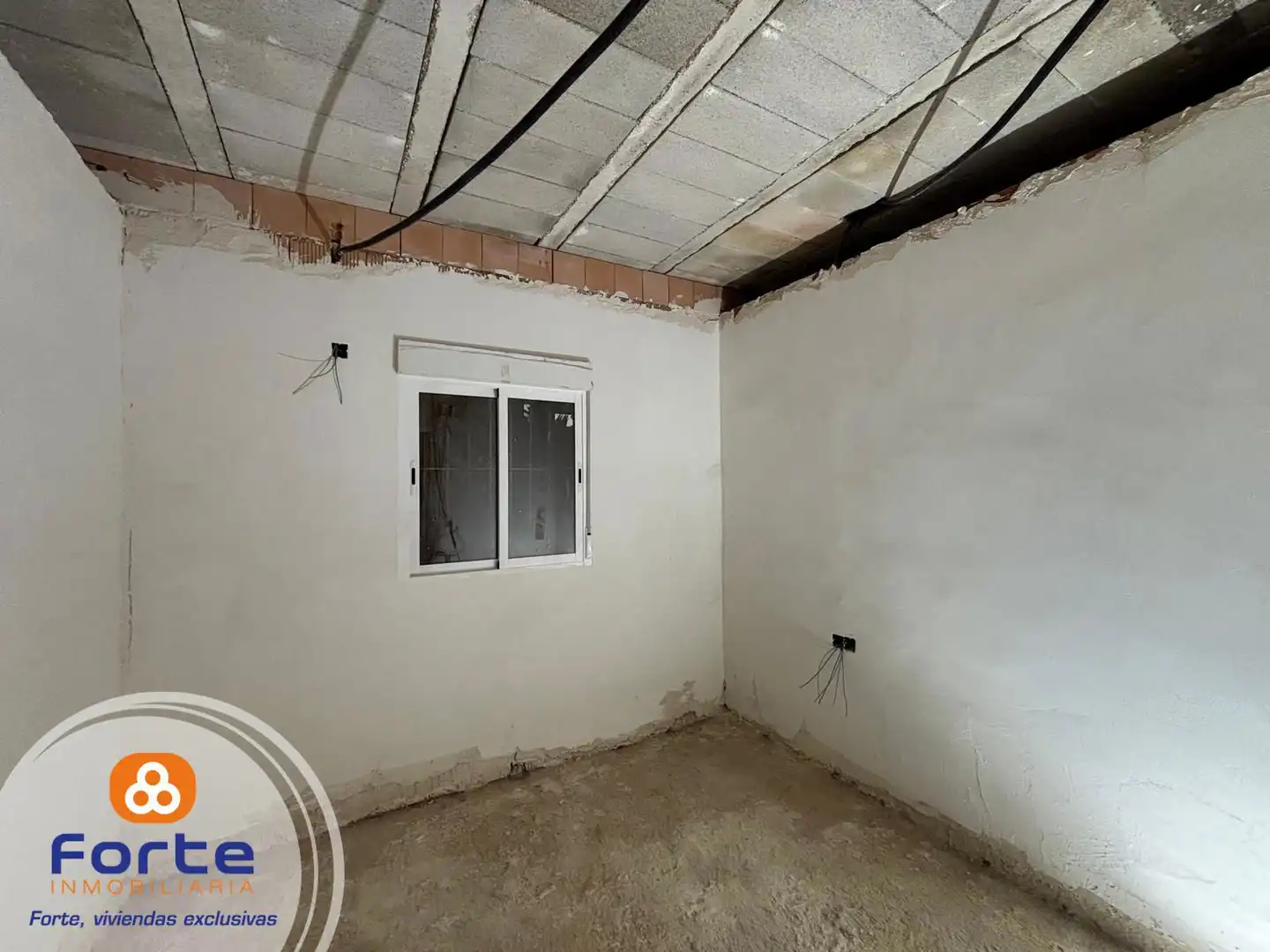 Casa o xalet en venda en Almodóvar del Río amb Alarma