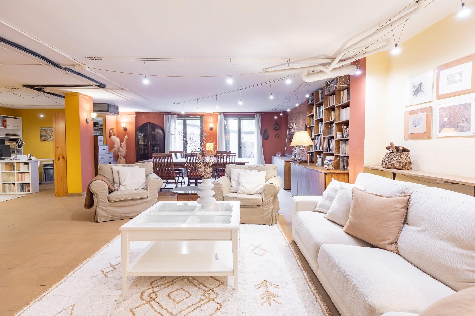 Sala d'estar de Dúplex en venda en Paterna amb Jardí privat, Terrassa i Balcó