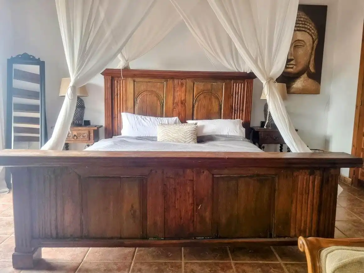 Habitación de Casa o chalet en venta en Alhaurín El Grande con Jardín privado y Piscina comunitaria