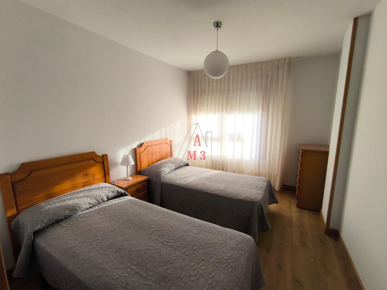 Habitación de Piso de alquiler en Valverde de la Virgen con Calefacción y Trastero