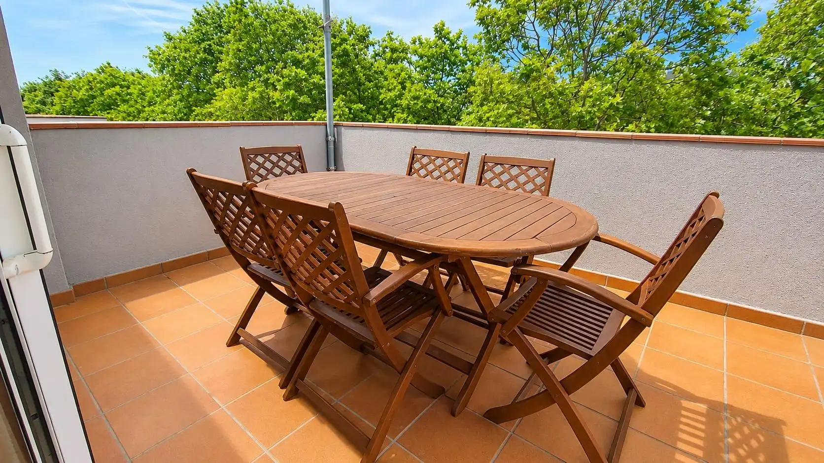 Terrasse von Maisonette zur Miete in Castell d'Aro, Platja d'Aro i s'Agaró mit Klimaanlage, Heizung und Terrasse