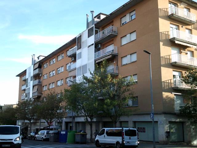 Local comercial en Venta en Av Divina Pastora en Escodines