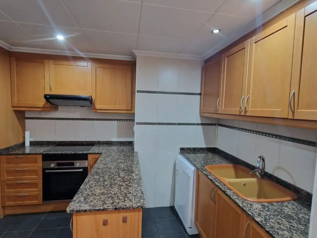 Wohnung mit Aufzug zur Miete in Font de la cabilda 6, imagen 8