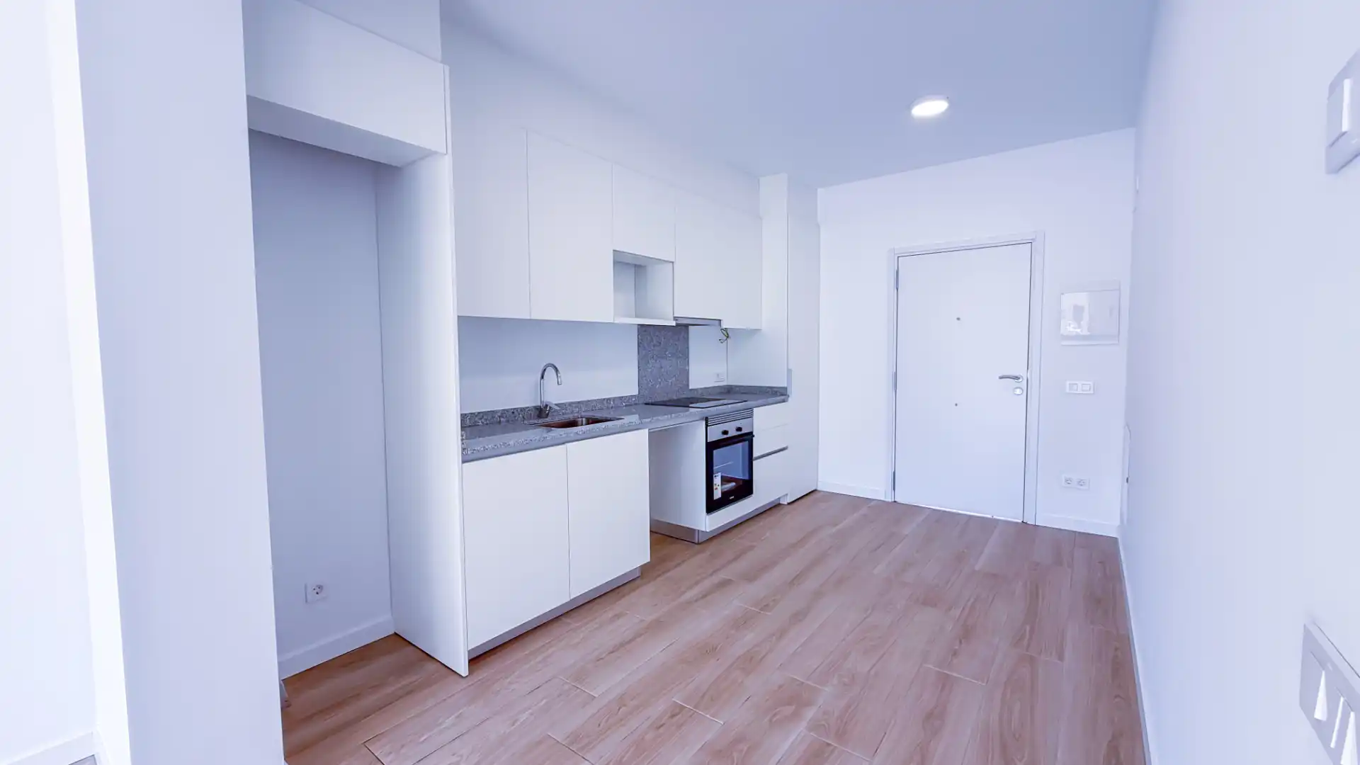 Kitchen of Flat for rent in Olot  with Air Conditioner, Heating and Oven