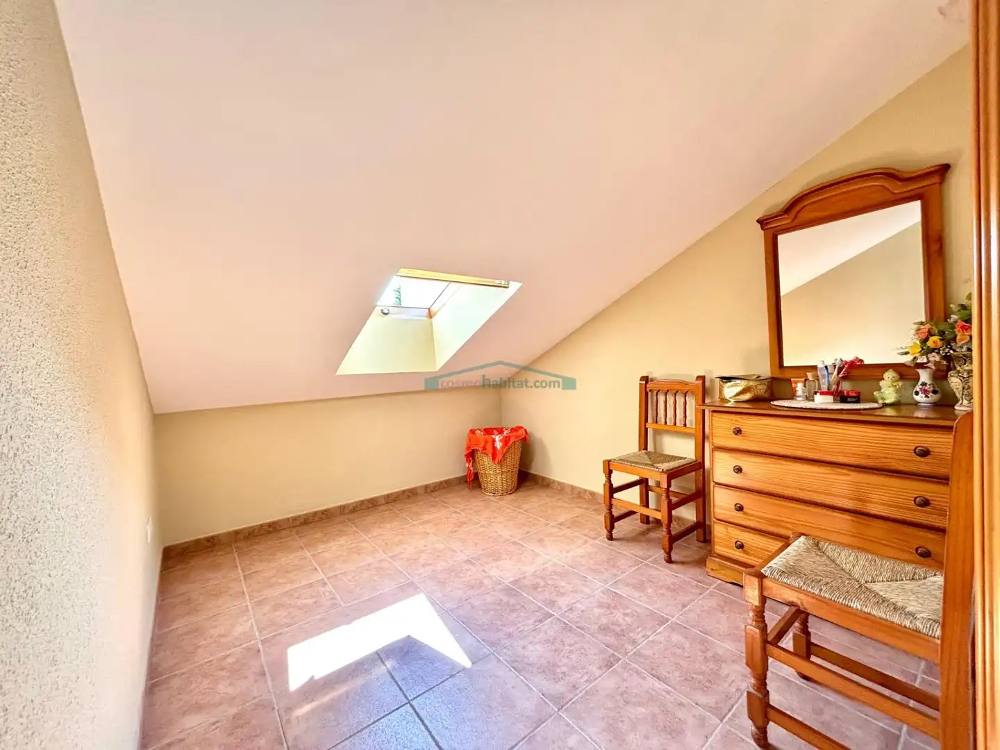 Casa aparellada amb jardí en venda a Calle Genoves, imagen 25