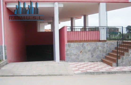 Exterior view of Garage for sale in Navalcán